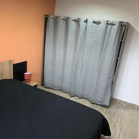 Piscine/spa Prive Interieur 33° Zoo De 24h Du Mans 빌라 라플레슈