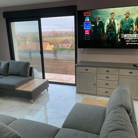 Piscine/spa Prive Interieur 33° Zoo De 24h Du Mans La Flèche