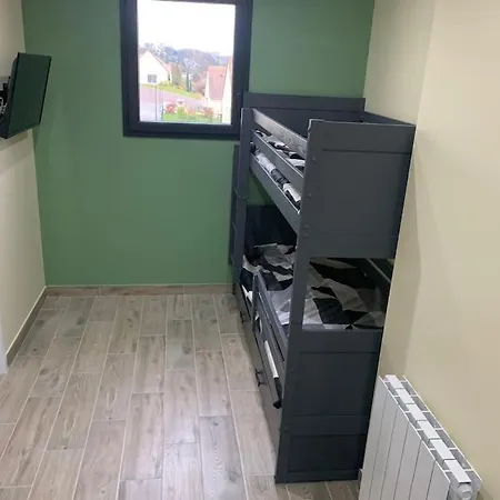 Piscine/spa Prive Interieur 33° Zoo De 24h Du Mans