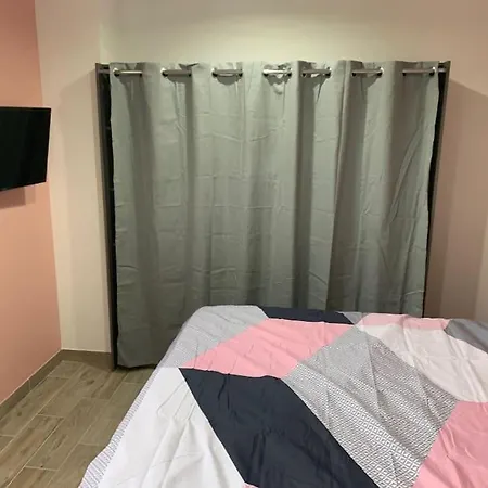 Piscine/spa Prive Interieur 33° Zoo De 24h Du Mans Willa *